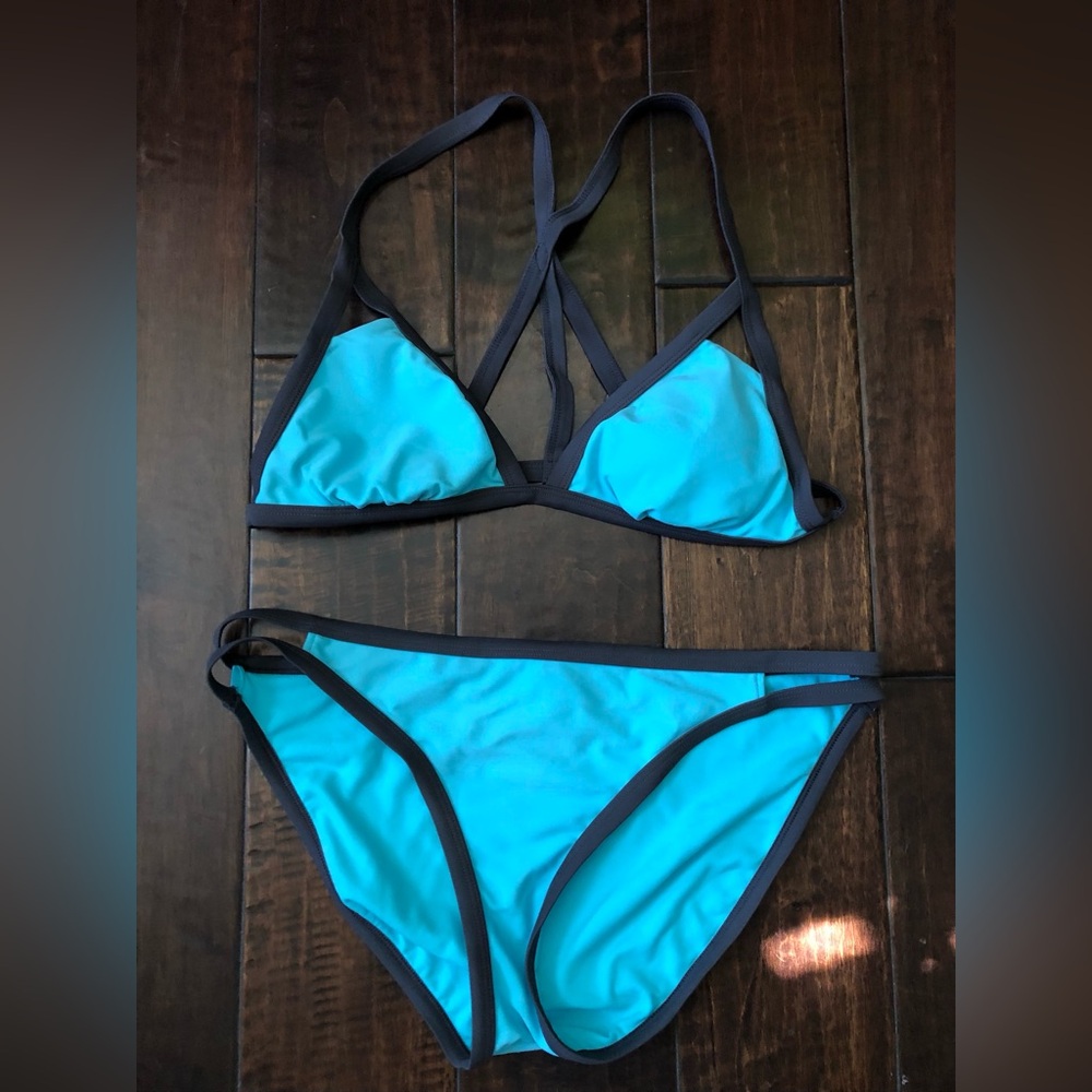 Xhilaration Vibrant Blue and Black Bikini Set